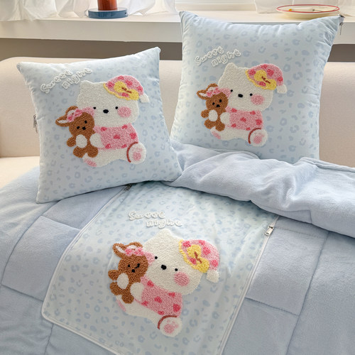 2025新款牛奶绒抱枕被子两用枕头