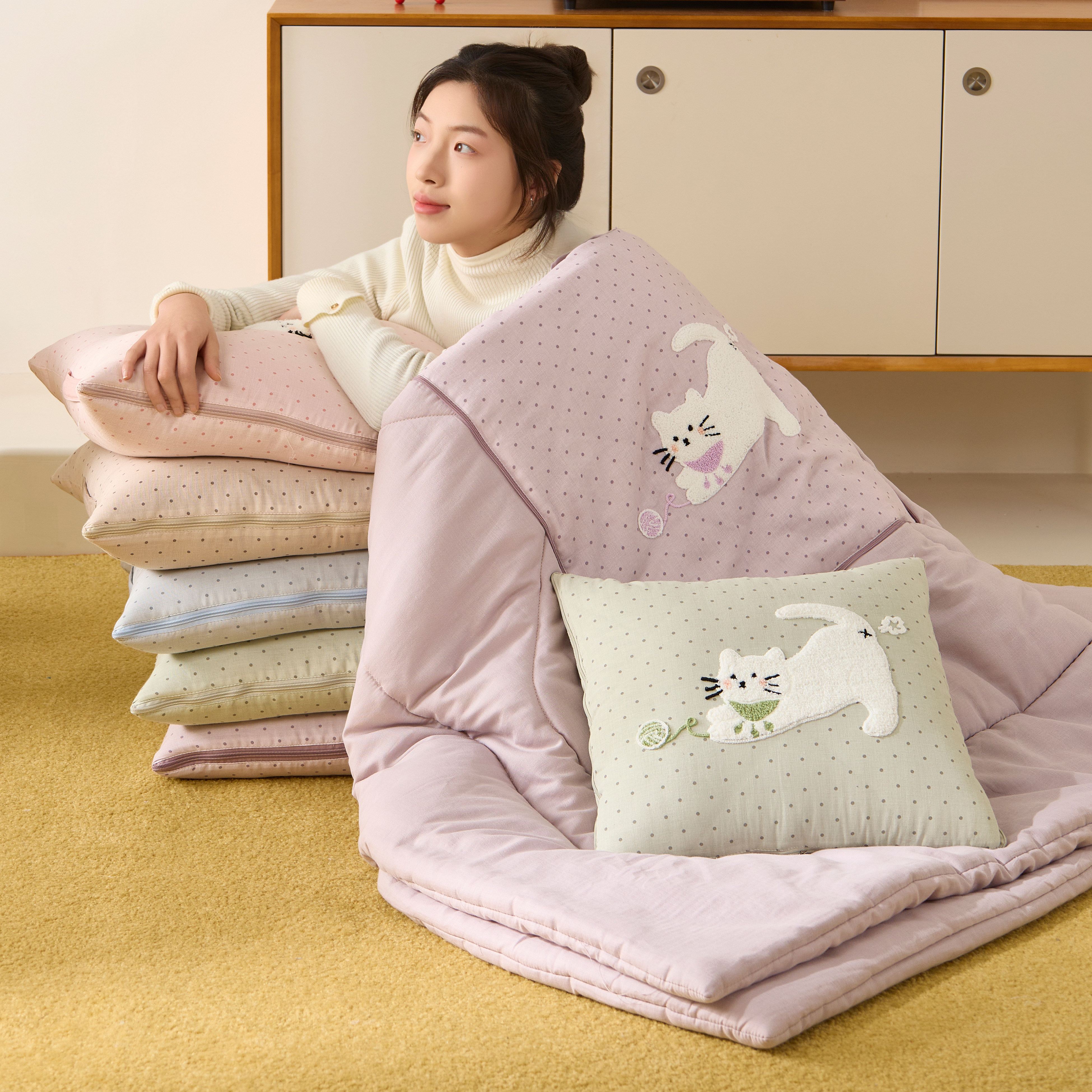 儿童全棉双层纱抱枕被子两用车载靠垫可爱办公室学生宿舍午休薄被