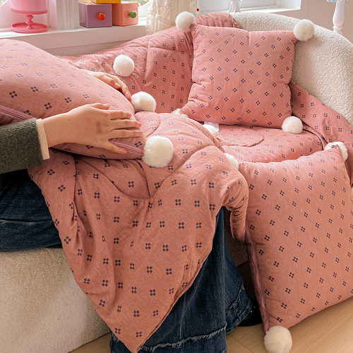 小清新毛球两用抱枕被夏被可折叠