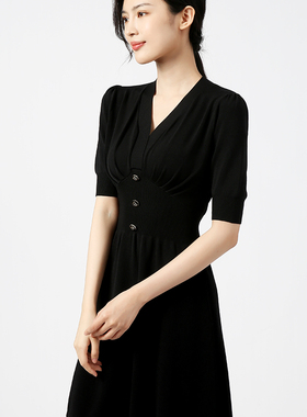 半袖高腰修身针织连衣裙女夏薄款黑色收腰裙V领小黑裙低领中长A裙