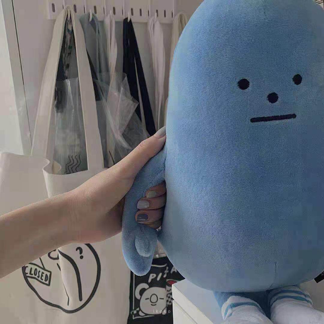 韩国ins同款网红可爱红色公仔睡眠安抚公仔拍照摆拍道具毛绒玩偶