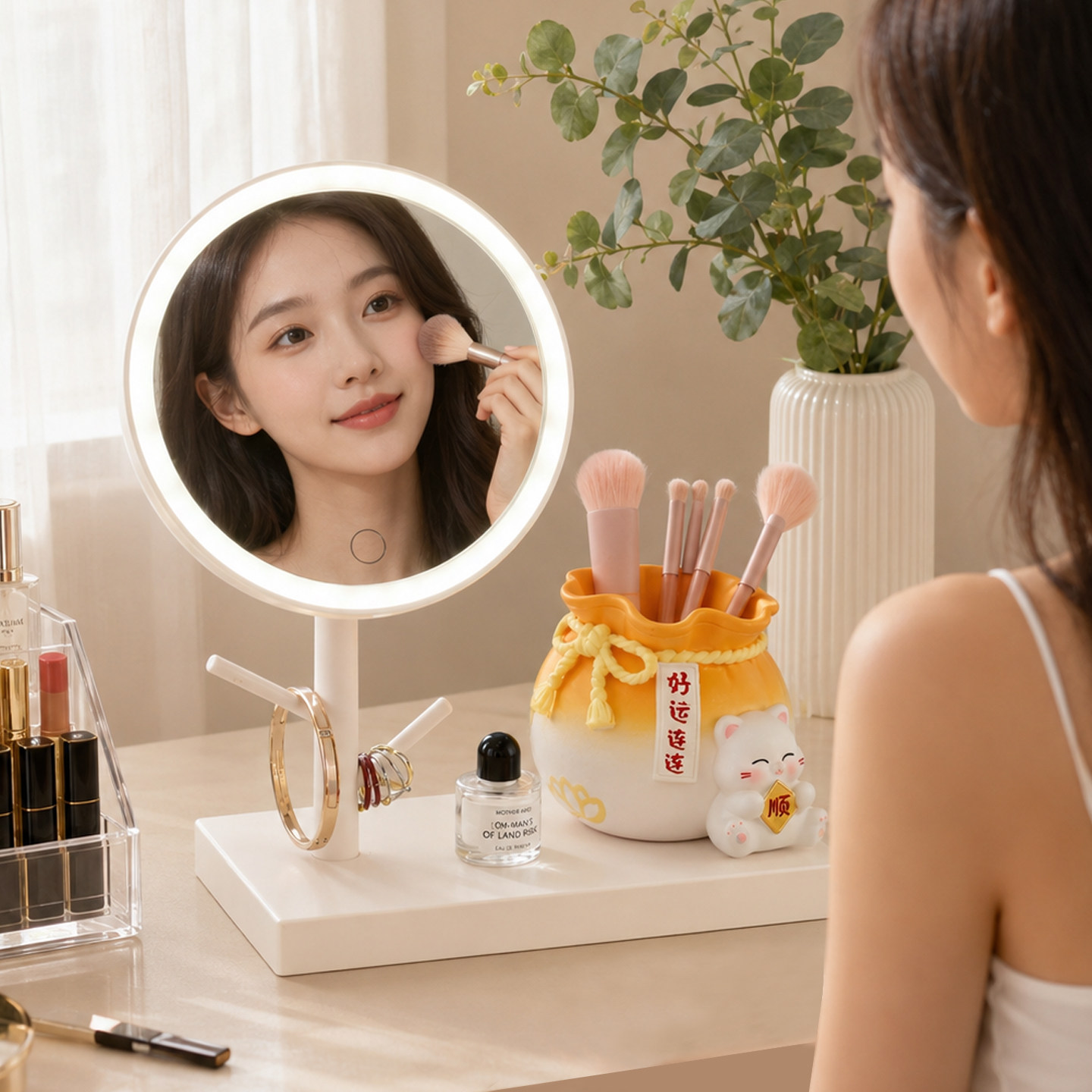 创意梳妆镜带灯led镜子化妆镜