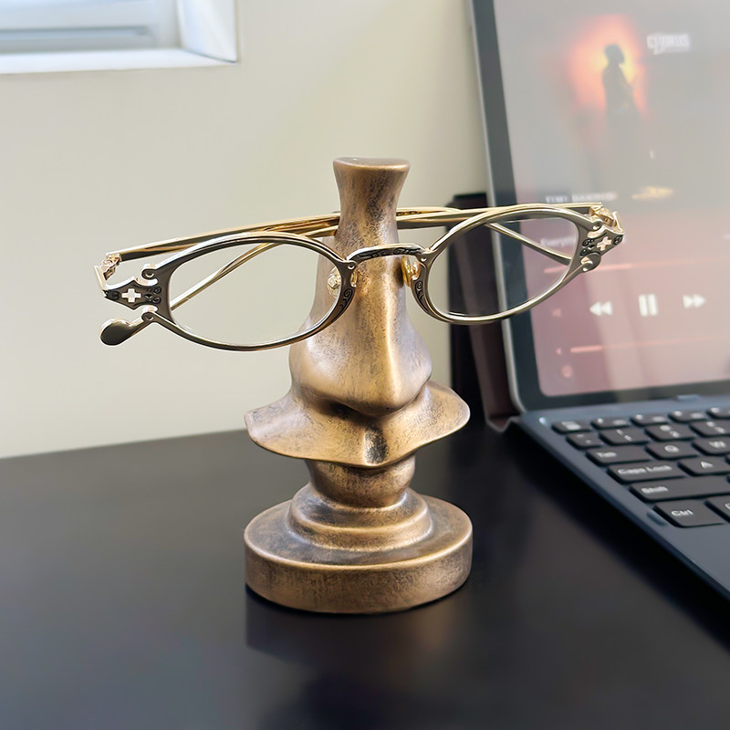 创意复古铜色鼻子造型眼镜架托卧室书桌面办公室眼镜支架桌面摆件