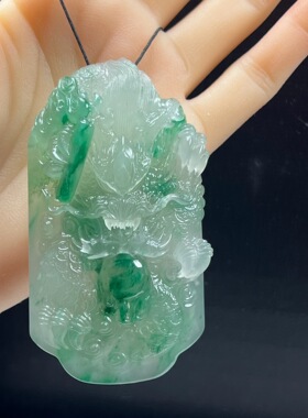 天然玉石精品珠宝高冰飘翠绿色非洲翠玉人中之龙吊坠毛衣链证书