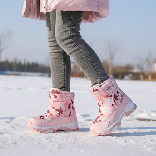 儿童钢爪加绒防水防滑雪地靴