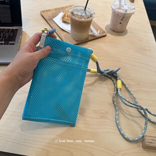 荧光蓝网格可调可挂脖眼镜包杂物手机包通勤迷你小包 配斜挎绳