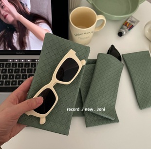 新款 编织纹眼镜袋草绿色太阳镜收纳袋皮革眼镜包～ 推荐 真