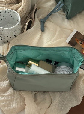 日子，要灿烂每一日！日系甜美绿色防水大容量化妆包旅游便携洗漱