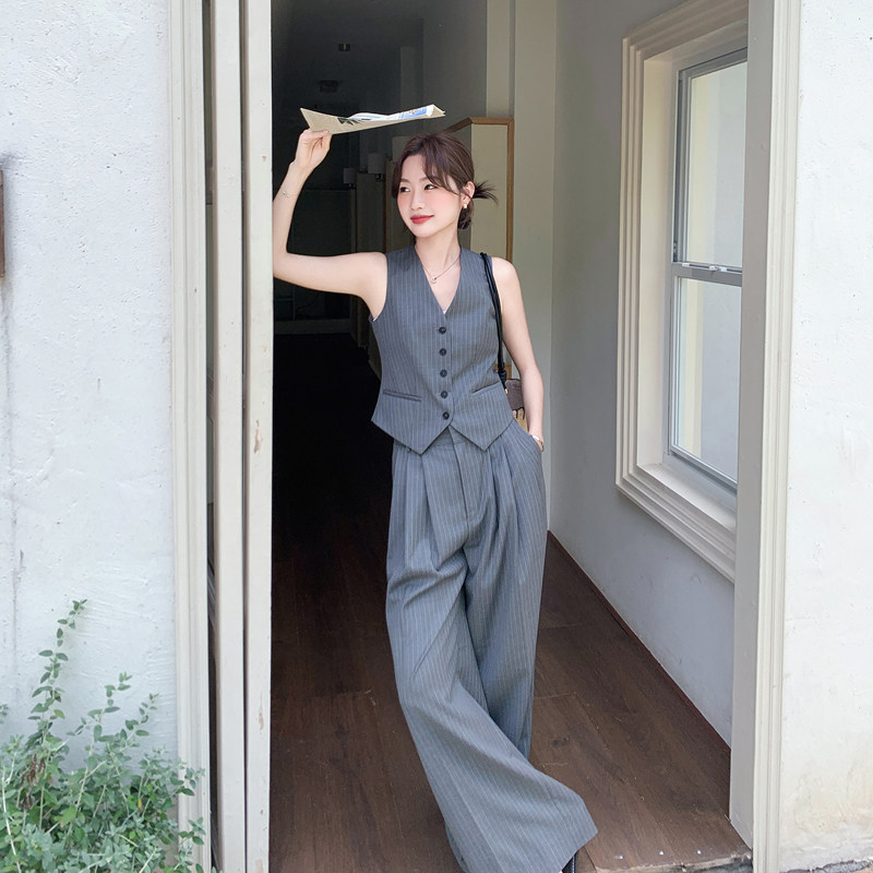 【数据】【大货出】条纹西装马甲老钱风两件套6197-P185-K298，女装套装/套裙，浙宝005