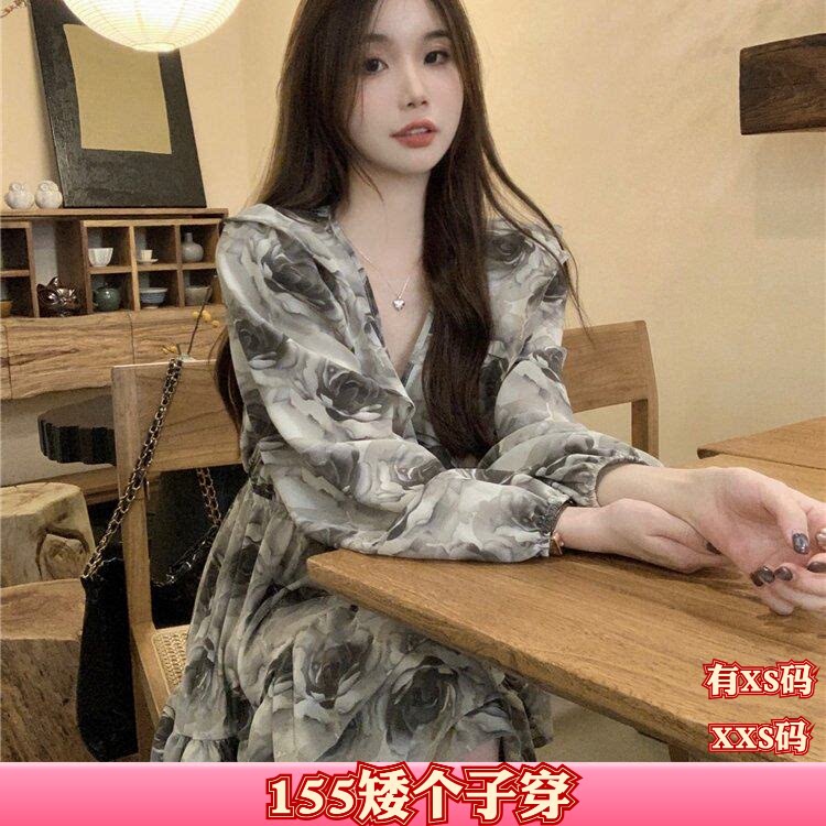 150cm小个子秋装女装XXS显高加小码荷叶边连衣裙V领收腰裙长袖裙