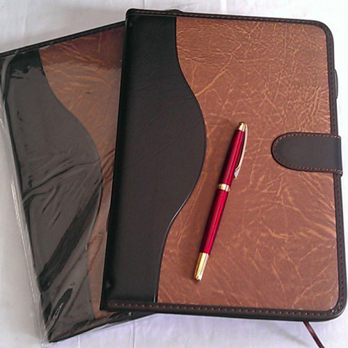 商务皮面b5高档办公日记本