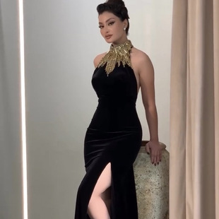 法式复古黑色重工钉钻露背绷带连衣裙女高级感夜店生日宴会晚礼服