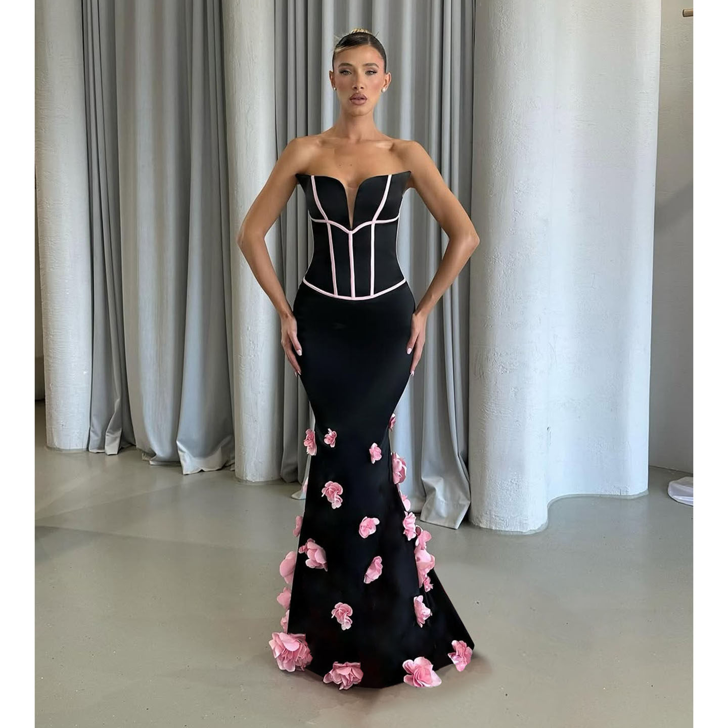 法式气质立体花朵抹胸绷带连衣裙女小众修身宴会晚礼服鱼尾长裙