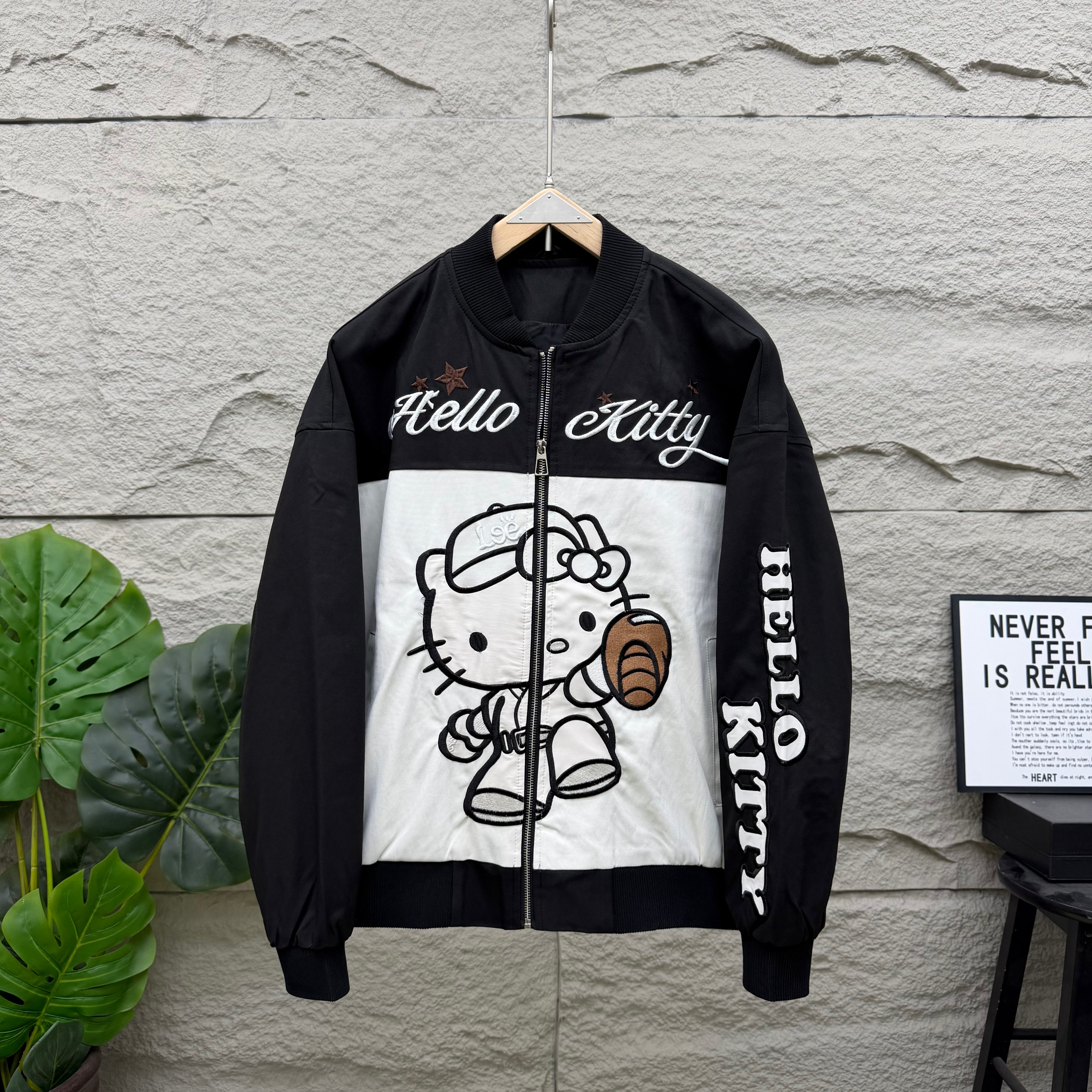 2026春季新款外套学生刺绣卡通立领上衣男生休闲棒球服青年夹克潮