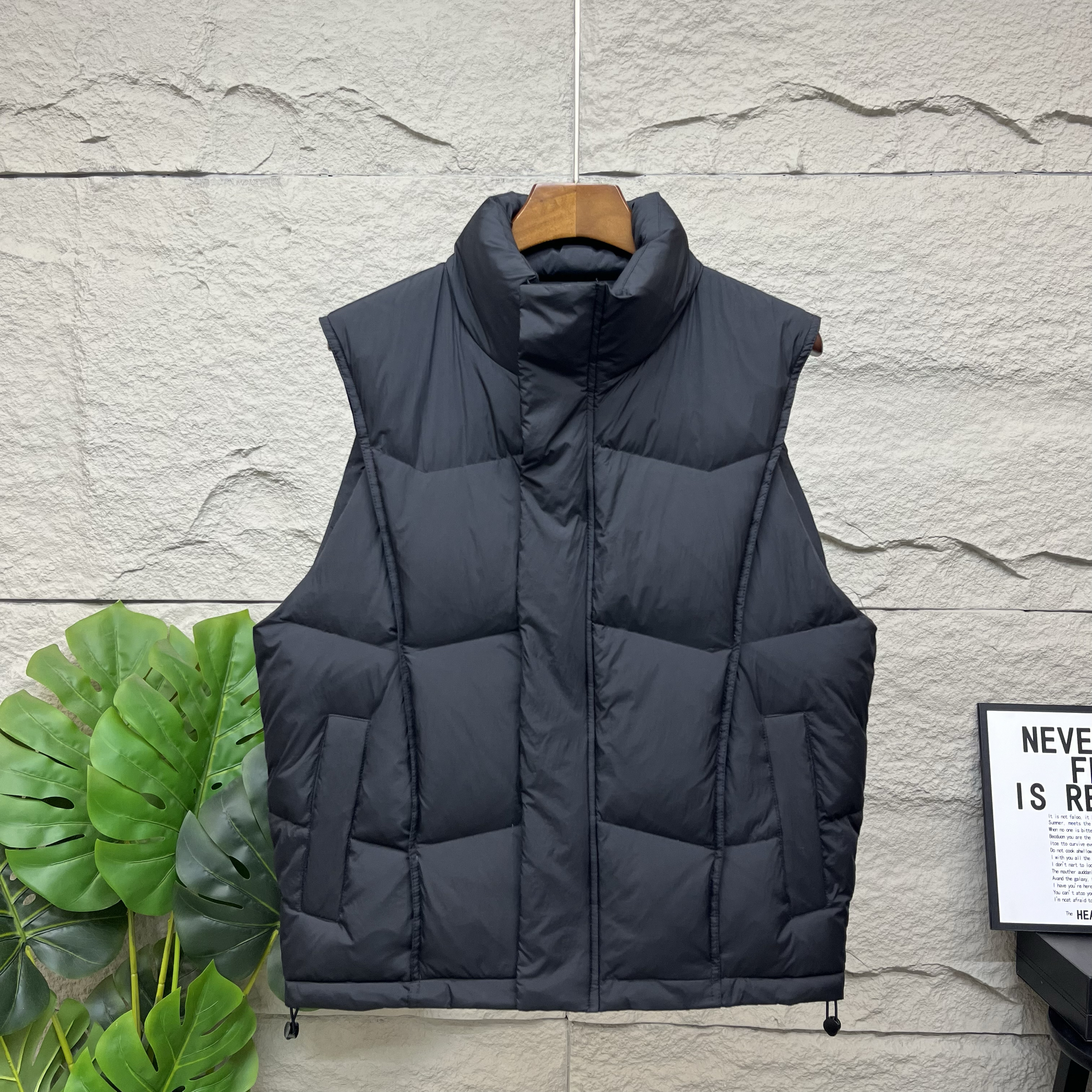 男士棉马甲高端轻奢休闲加棉马夹2025冬季新款保暖无袖坎肩背心男