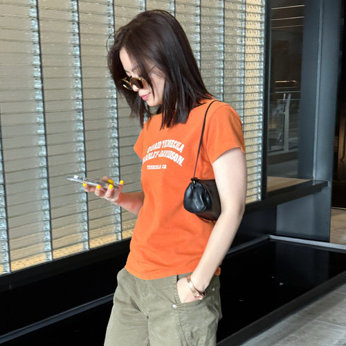 复古宽松上衣短袖圆领字母T恤女