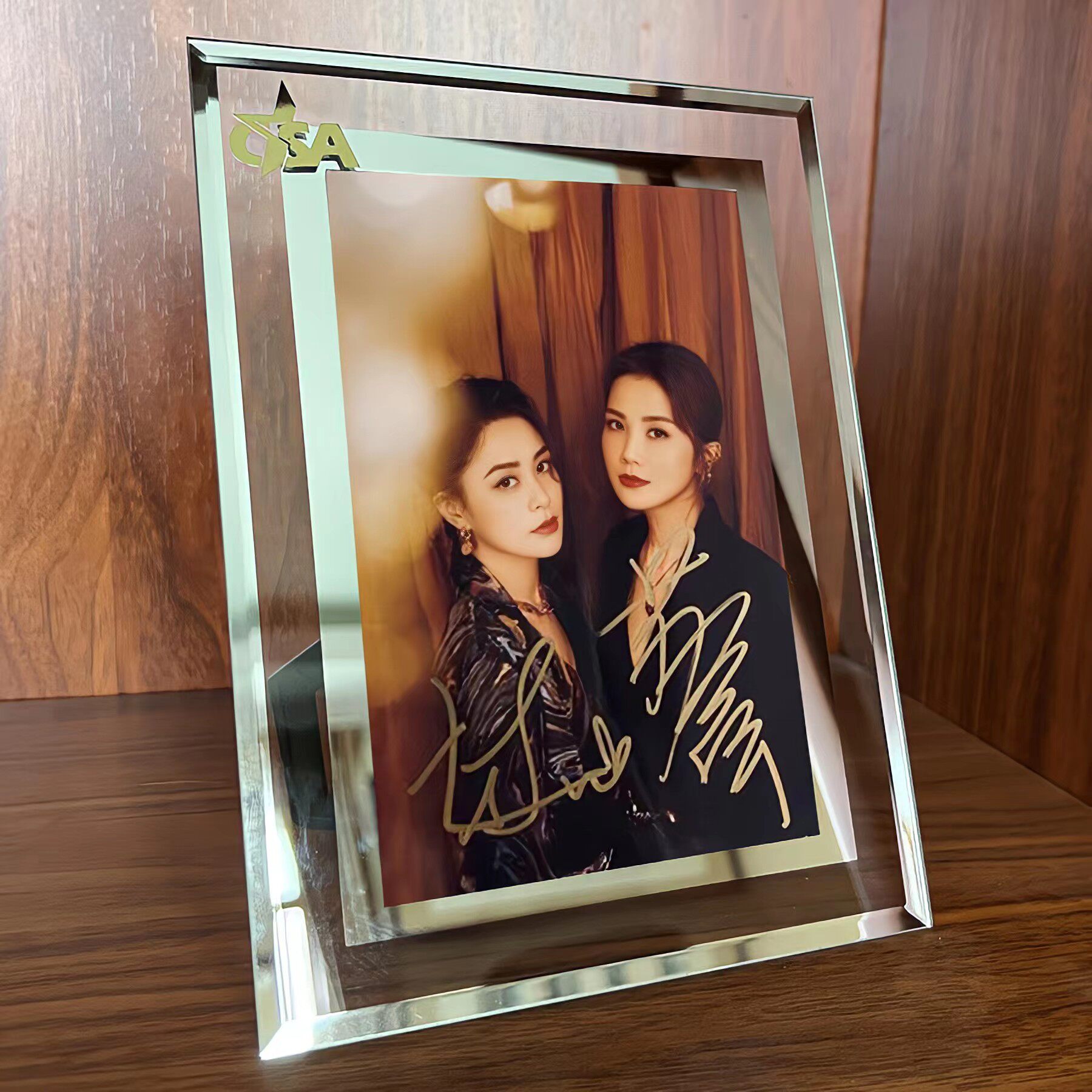 正品-香港正版歌手TWINS钟欣潼蔡卓妍亲笔签名照送礼佳品礼物珍藏