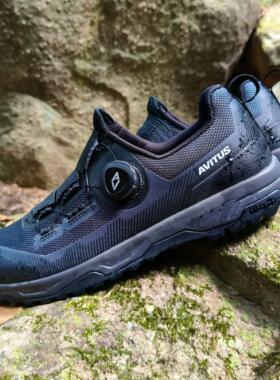 阿维图斯专业骑行鞋省力抓脚防滑耐磨超轻多场景山地车骑行鞋F66