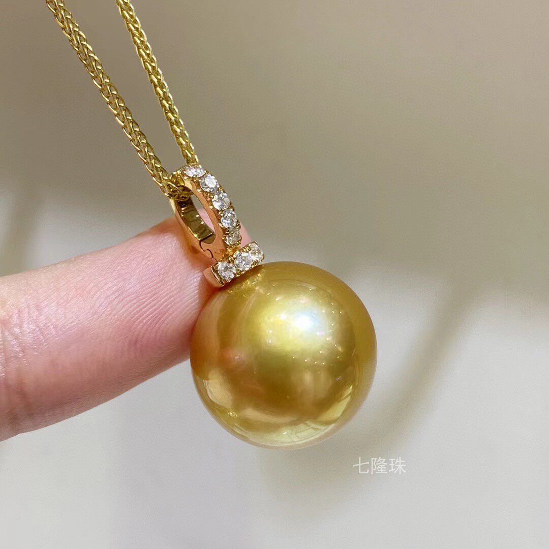 『七隆珠』天然浓金色18K钻石南洋海水金珠吊坠13-14MM