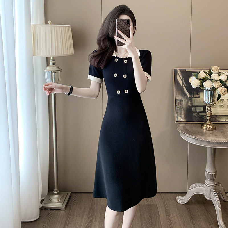 黑色冰丝针织连衣裙女小香风夏季新款短袖高腰A字小黑裙子