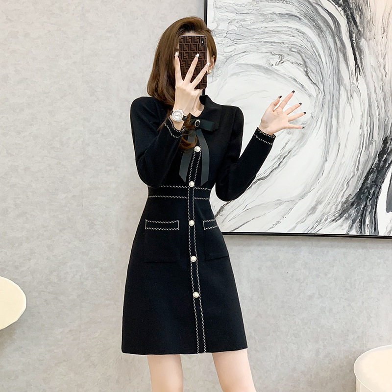 赫本风针织A字小黑裙女2022秋冬季韩版女装长袖中长款毛衣连衣裙