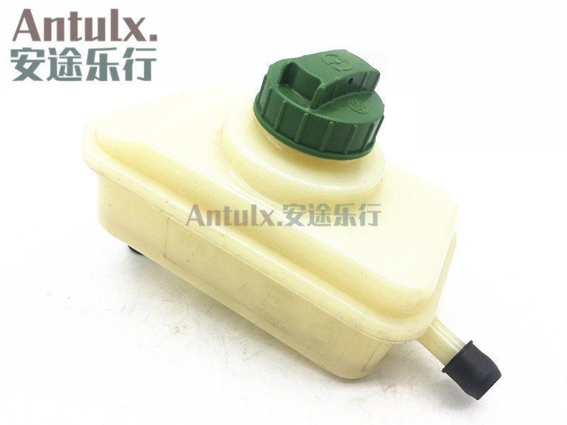 适用奇瑞新款 老款瑞虎 助力泵转向油壶助力泵油杯助力泵油壶