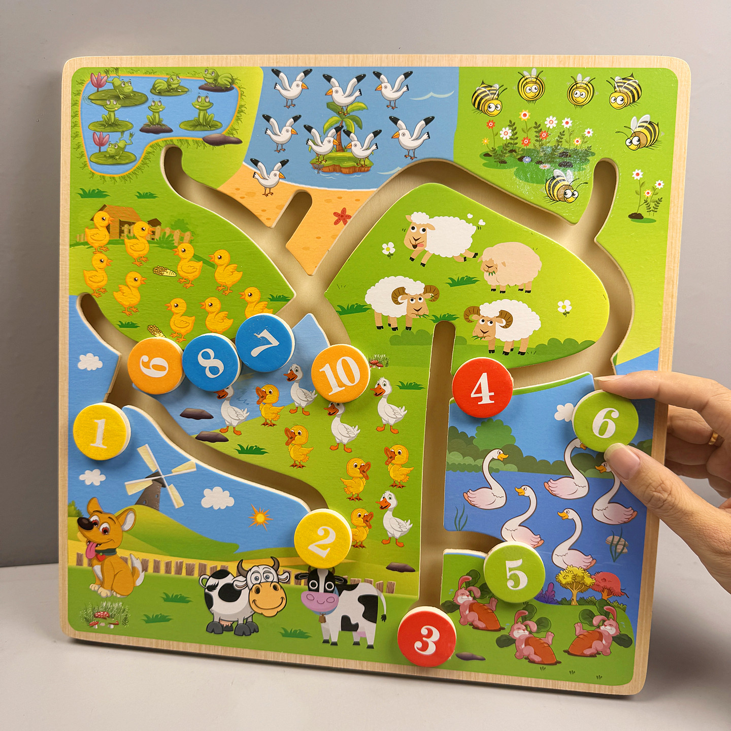 幼儿园中小大班益智区域材料玩具桌面数字认知专注力教具迷宫找位