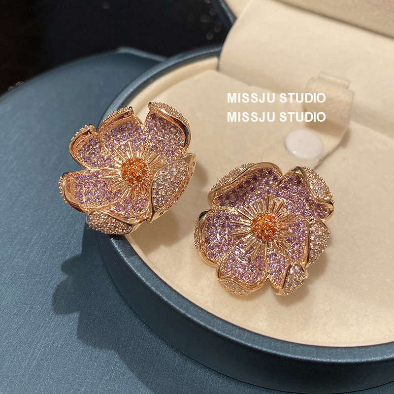 满钻卷边花朵时装耳环立体感炒好耳钉彩色花卉百搭银针紫钻显高级