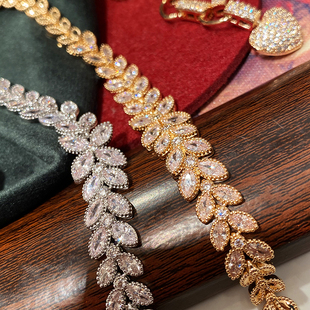 定制款小众奢华橄榄枝手链橄榄叶树叶手饰品链条爱U心吊坠手链锁