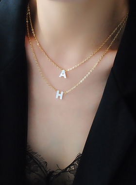 法式天然白蝶贝字母项链女14K金色短款高级感脖颈链小众ins锁骨链