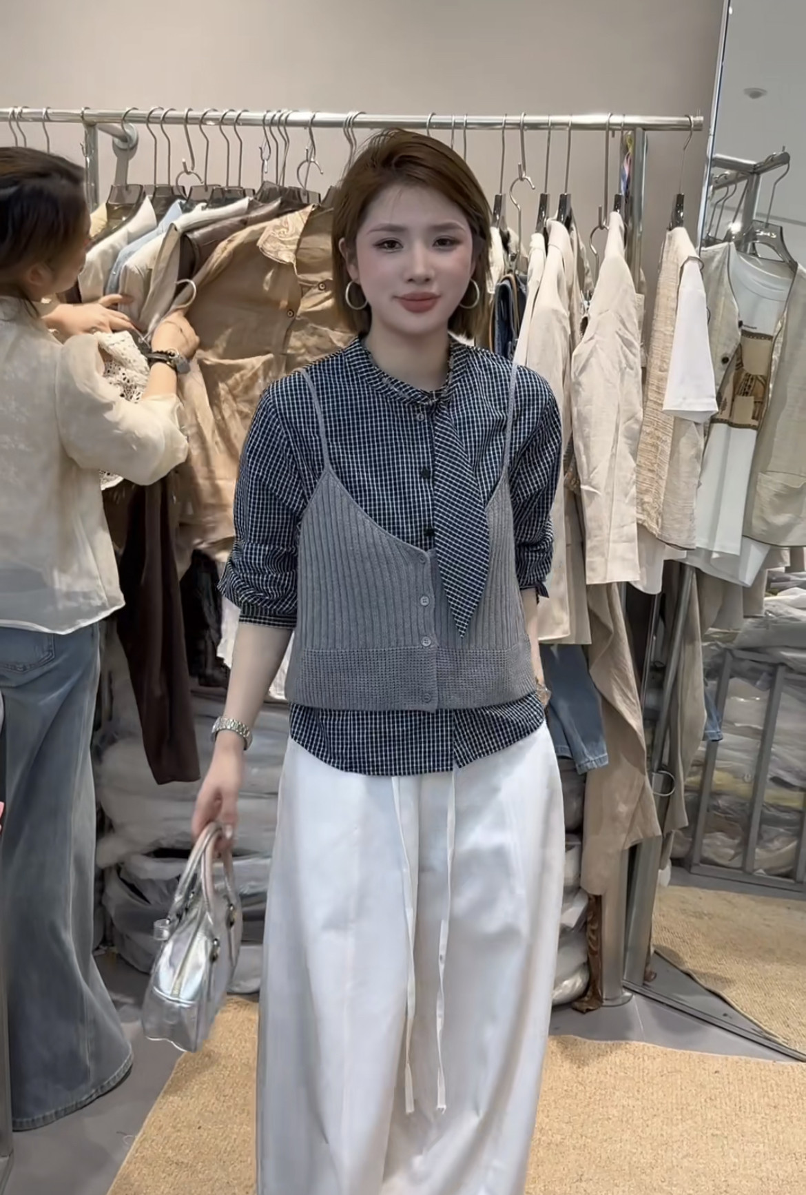 欧洲站2026年春装新款时尚两件套女针织吊带背心配领结长袖上衣潮