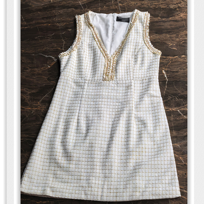 小香风无袖V领白色连衣裙背心