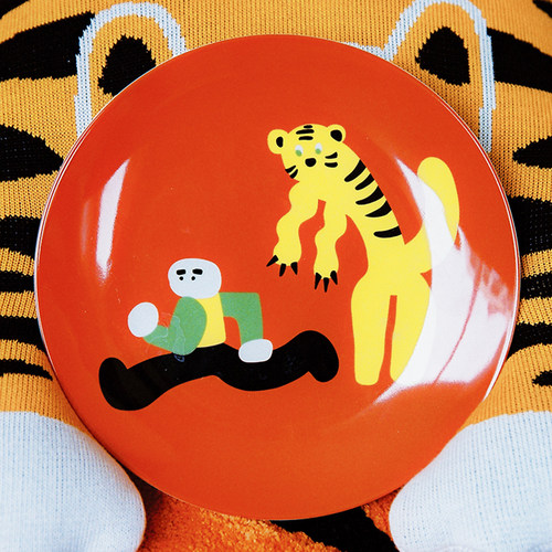 林李婆婆“RUNRUN”手工陶瓷碟