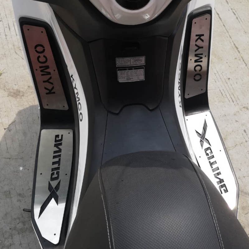 赛艇S350250i\300Ii\400i不锈钢侧脚踏垫脚踏板装饰改装件