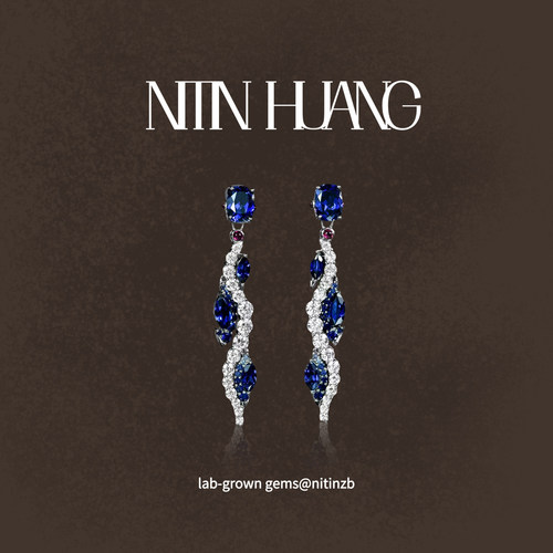 培育蓝宝石皇家蓝2克拉耳钉