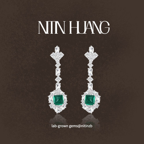 哥伦比亚祖母绿糖塔红宝石耳钉