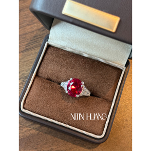 NITIN HUANG  5.5克拉培育鸽血红宝石戒指 满钻戒臂男女可戴轻奢