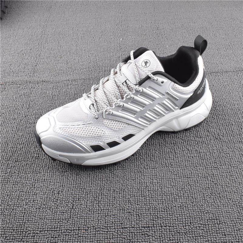 品牌尾货春秋户外旅游防滑登山鞋休闲运动跑步鞋轻便减震透气男鞋