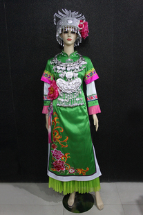 晴焱服装热卖量身定做少数民族水族特色舞蹈 舞台装 盛装女装