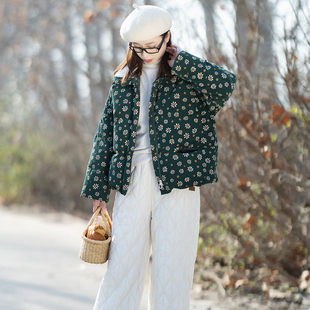 小皱菊浪漫保暖外套 复古灯芯绒印花羽绒服女2025冬季 风传花信