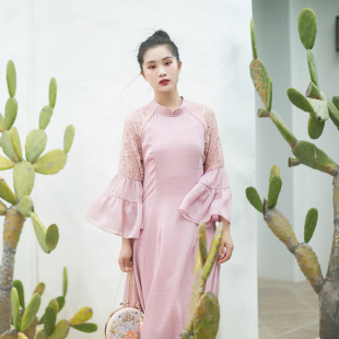 复古国风立领长裙喇叭袖 棉麻记2025春夏季 区 蕾丝连衣裙 99元