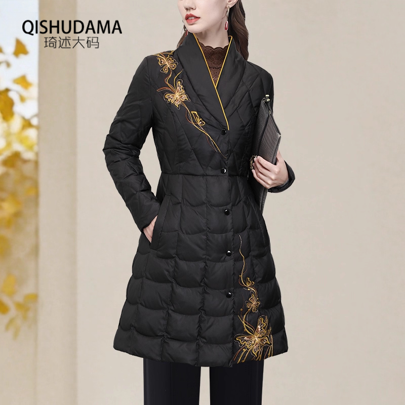 重工刺绣花中长款羽绒服