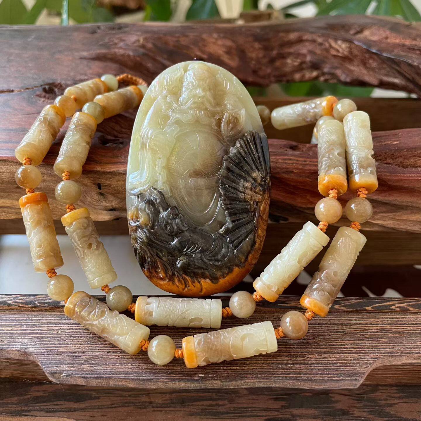 河磨玉钟馗挂件吊坠项链天然玉石手工雕刻俏色巧雕