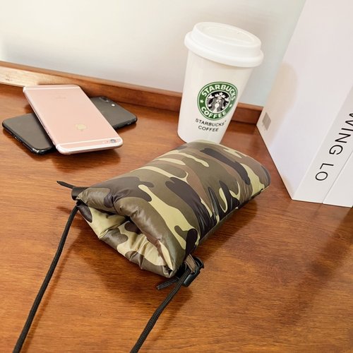 冬季防寒手机保暖防冻可挂脖可斜挎包手机套充电宝保暖棉袋时尚包