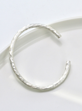 男女999足银纯银锤纹手镯开口均码古法磨砂纯手工实心正品带证