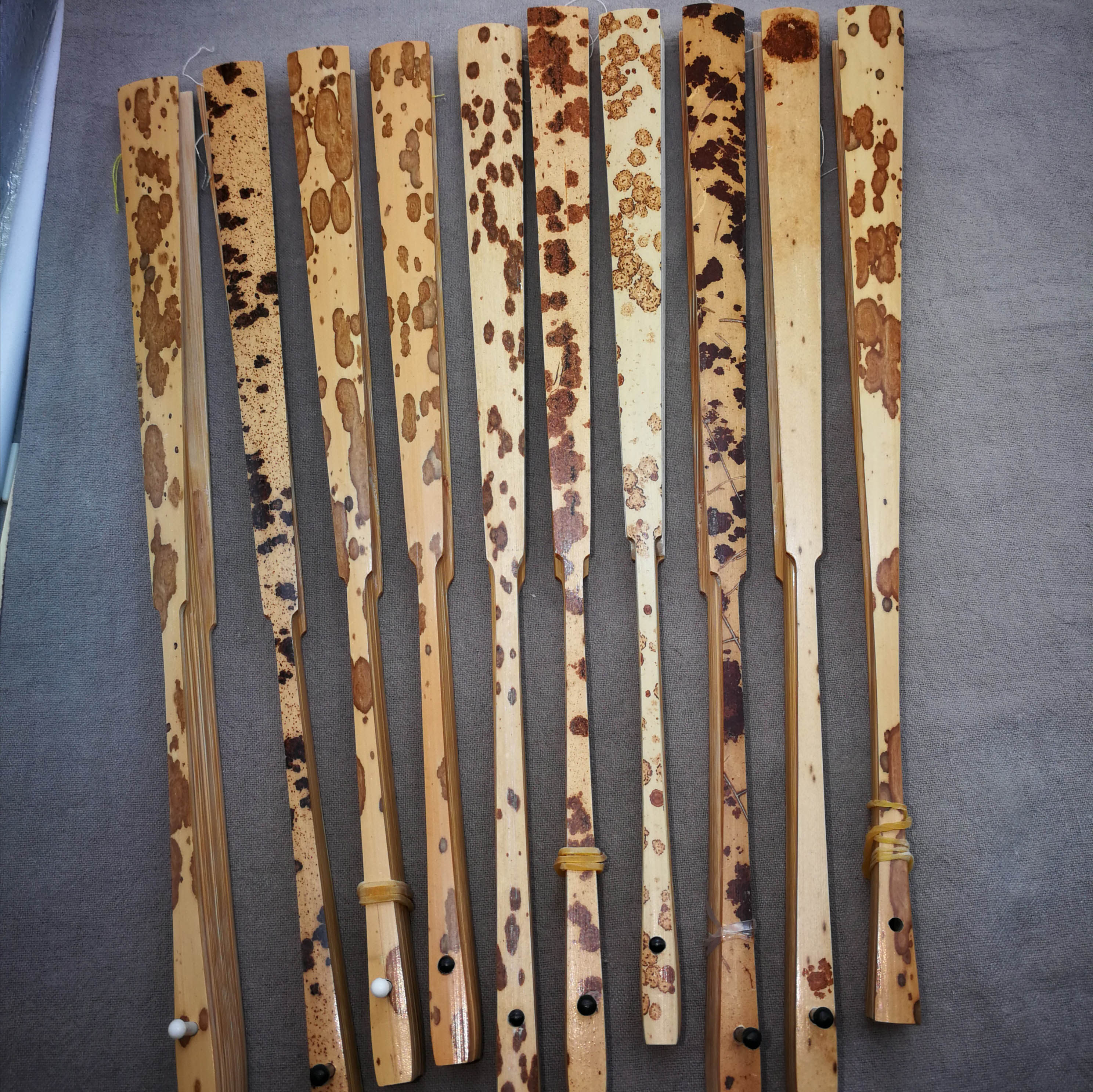 特价湘妃竹折扇斑竹折扇玉竹骨扇子张云雷文玩折扇书法题字空白扇|msdalam kategori rumah harian, Fan/kipas mini/Fitting/pad ais/ais kayu, Fan - dari Buy2taobao.com untuk memberikan perkhidmatan ejen Taobao profesional membeli