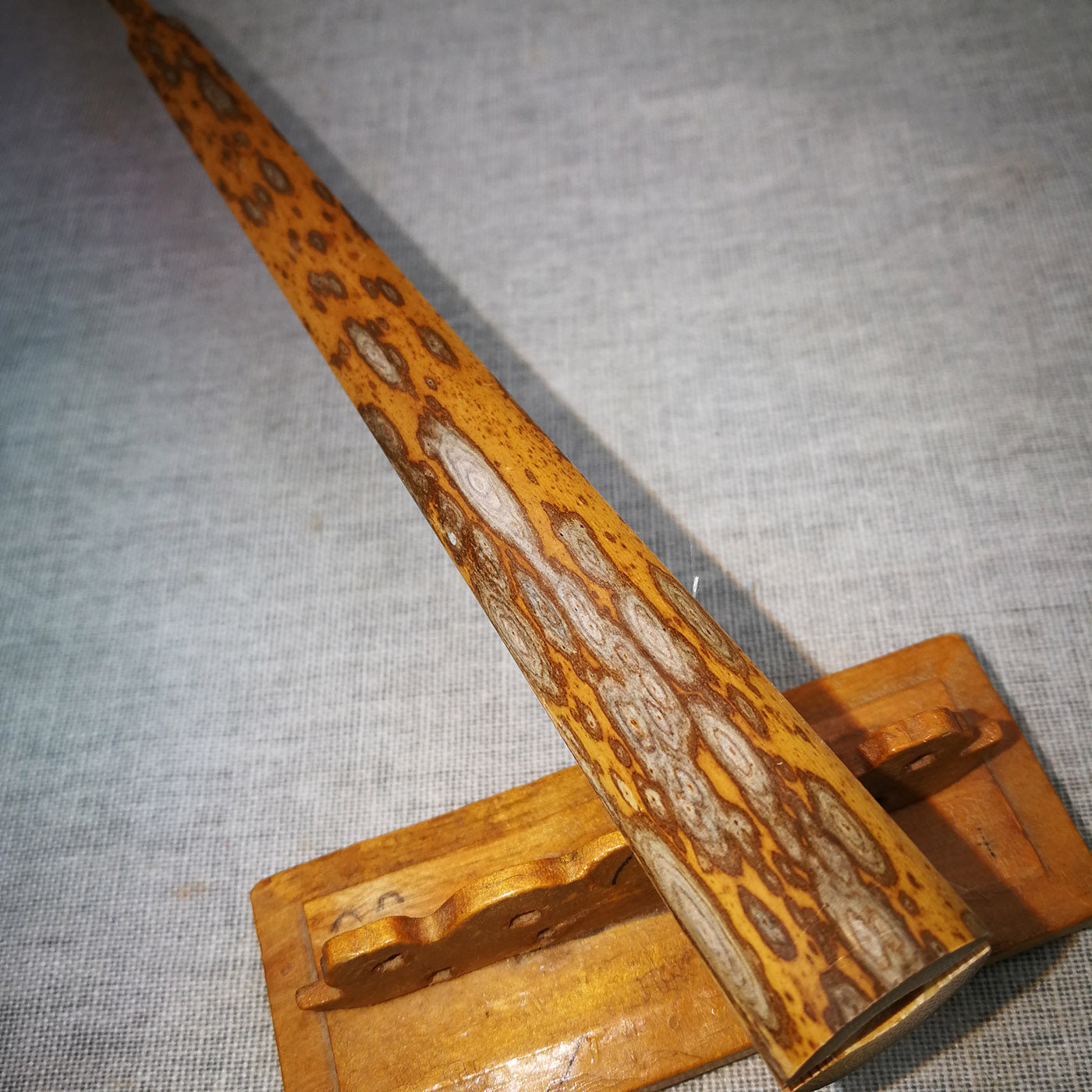 精品湖南老梅鹿折扇水滴头9寸排口2.0白花苏工文玩手工制做陈敏制