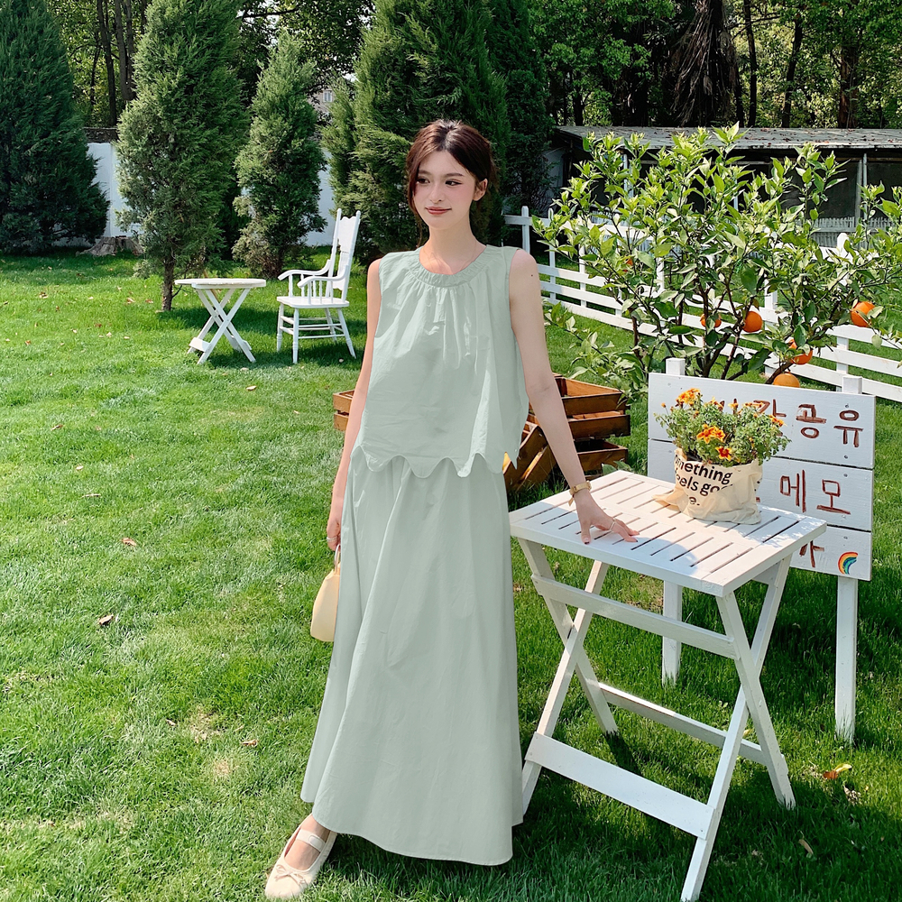 法式气质高级感绿色套装女2025夏新款无袖背心上衣+半身裙两件套