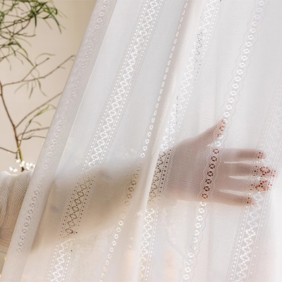 白色日式镂空半遮光纱帘