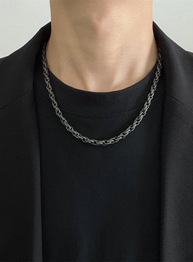 黑色蛇纹麻花项链男款高级感